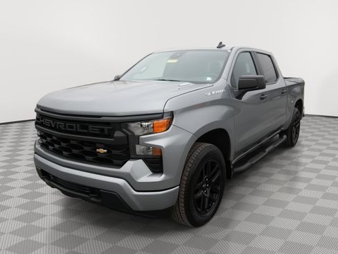 Used 2026 Chevrolet Silverado 1500 Custom image 8