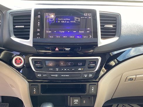 Used 2018 Honda Ridgeline RTL-E image 15