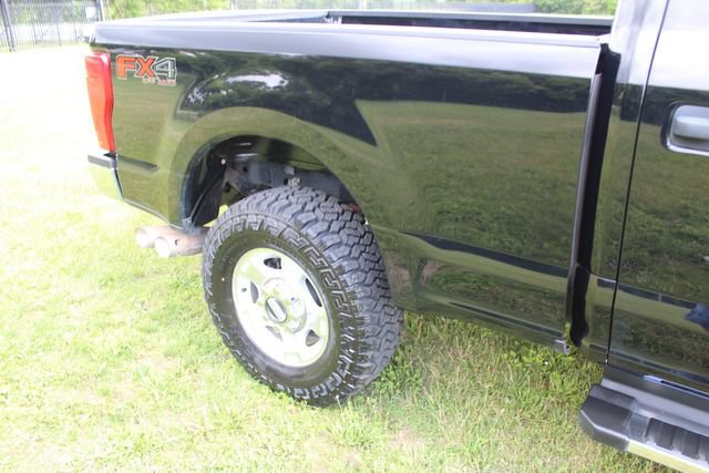 Used 2022 Ford F250 XL w/ STX Appearance Package AWD/4WD image 11