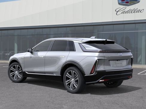 New 2026 Cadillac Lyriq Luxury image 4