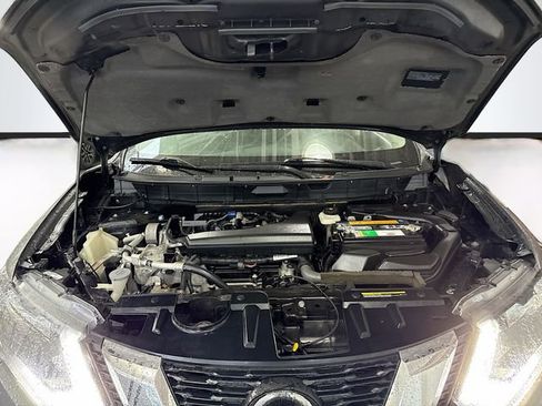 Used 2020 Nissan Rogue S image 25