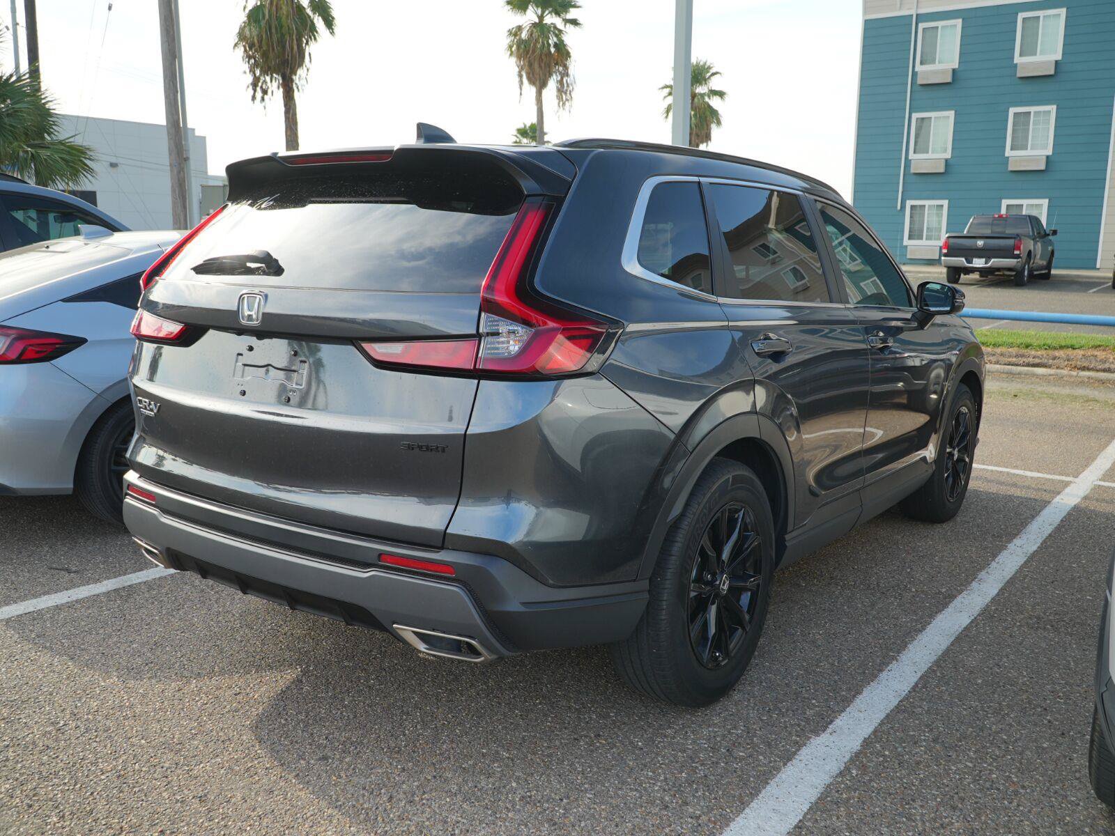 Used 2024 Honda CR-V Sport image 4