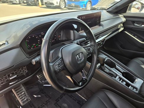 Certified 2025 Honda Accord Sport image 13