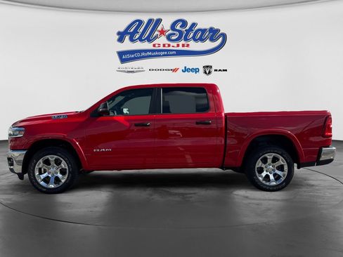 Used 2025 RAM 1500 Big Horn AWD/4WD image 4