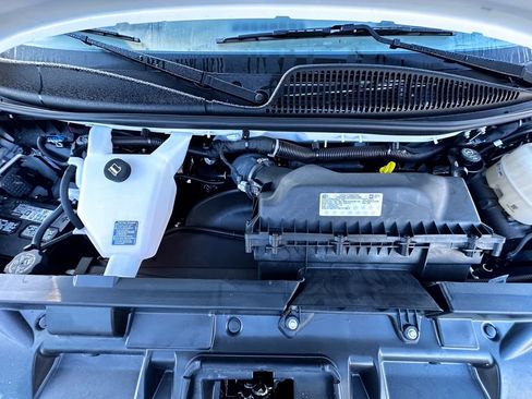 Used 2025 Chevrolet Express 2500 Extended w/ Communications Package image 15
