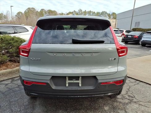 New 2026 Volvo XC40 B5 Plus w/ Protection Package Premier image 4