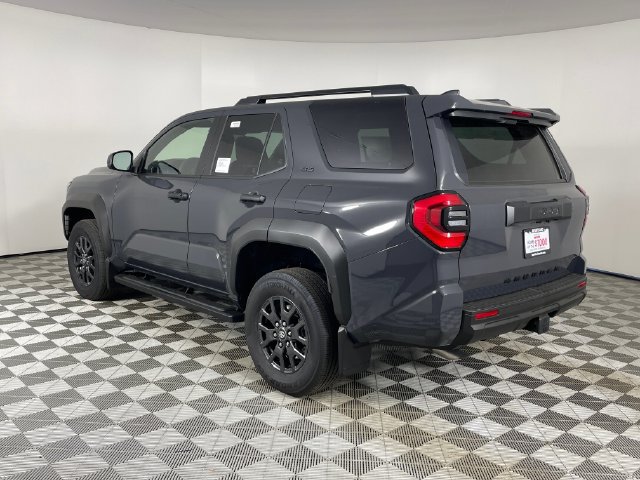 New 2026 Toyota 4Runner SR5 AWD/4WD image 8