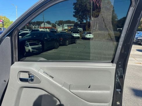 Used 2016 Nissan Frontier SV w/ SV Value Truck Package image 25