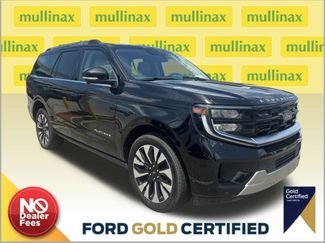 Certified 2025 Ford Expedition Platinum w/ Driver's Package AWD/4WD video 1