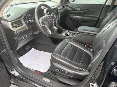Used 2020 GMC Acadia Denali w/ Technology Package AWD/4WD image 13
