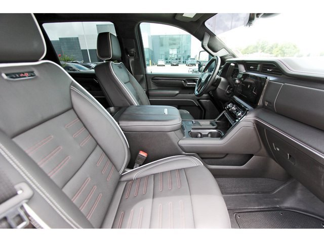 Used 2025 GMC Sierra 2500 AT4X AWD/4WD image 11