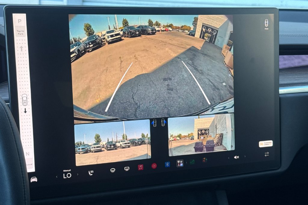 Used 2022 Tesla Model X AWD/4WD image 19