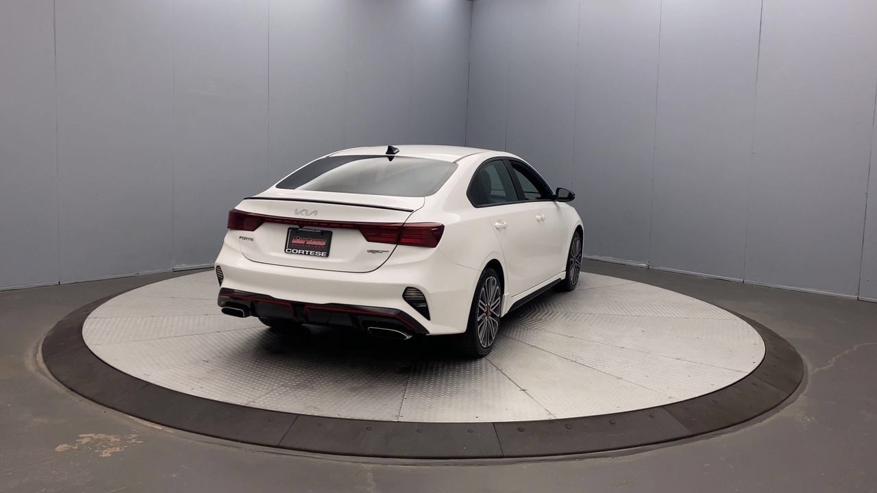 Used 2023 Kia Forte GT FWD image 4