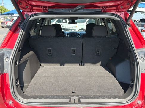 Used 2022 Chevrolet Equinox LT image 11