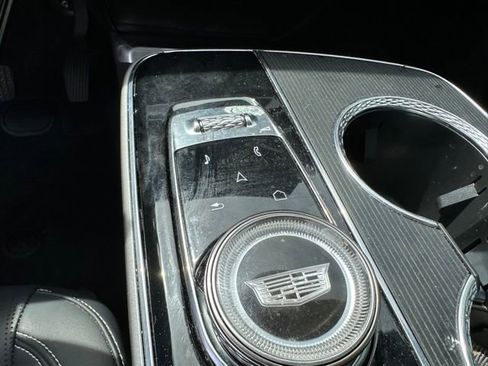 Used 2024 Cadillac Lyriq Sport AWD/4WD image 20