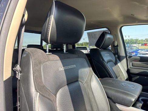 Used 2021 RAM 1500 Laramie AWD/4WD image 25