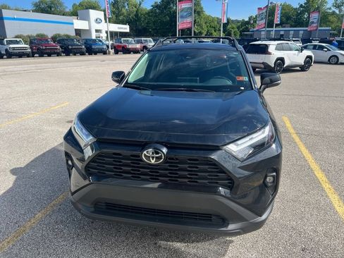 Used 2025 Toyota RAV4 Woodland Edition w/ Weather Package AWD/4WD image 37