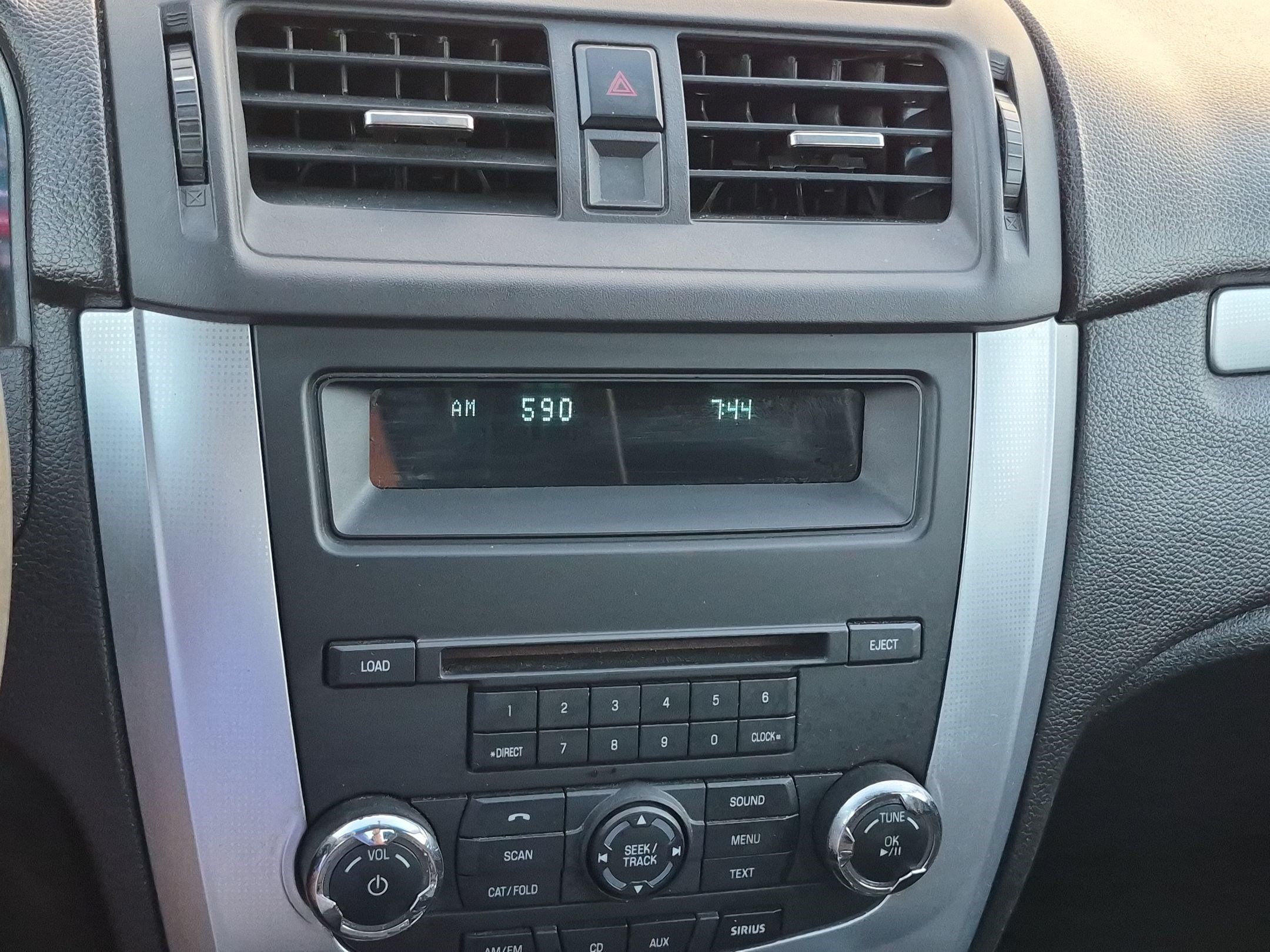 Used 2011 Ford Fusion SE w/ Appearance Pkg FWD image 23
