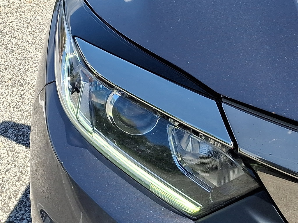 Used 2021 Honda HR-V EX image 9