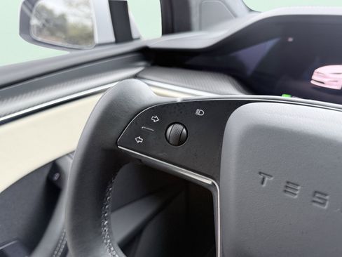 Used 2023 Tesla Model X Plaid AWD/4WD image 63