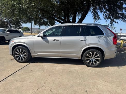 Used 2023 Volvo XC90 B5 Core w/ Protection Package Premier AWD/4WD image 8