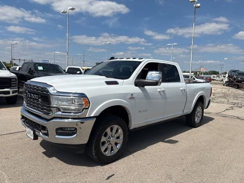 Used 2023 RAM 2500 Limited AWD/4WD image 1