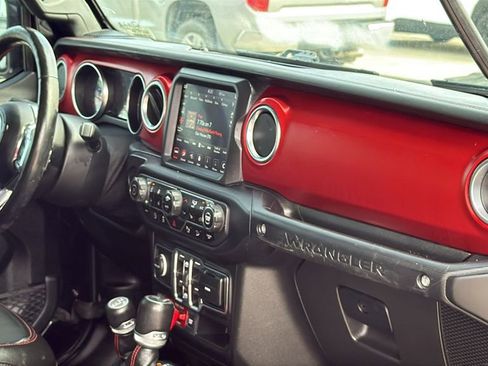 Used 2020 Jeep Wrangler Unlimited Rubicon image 30