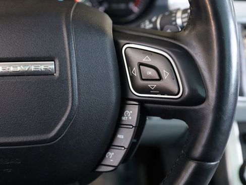 Used 2015 Land Rover Range Rover Evoque Pure Plus image 29