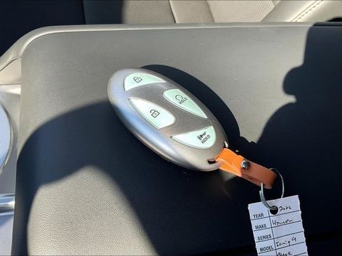 New 2026 Hyundai Ioniq 9 SEL image 33