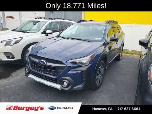 Used 2024 Subaru Outback Premium image 1