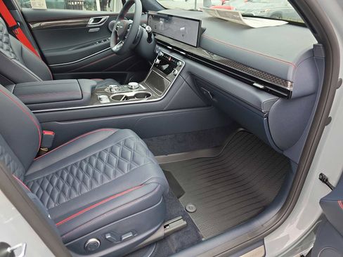 New 2026 Genesis GV80 3.5T e-SC image 30