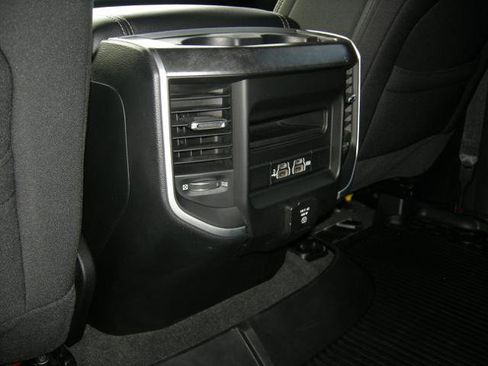 Used 2020 RAM 1500 Big Horn image 16