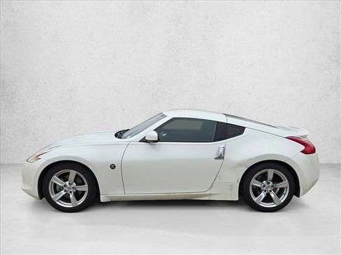 Used 2012 Nissan 370Z image 8