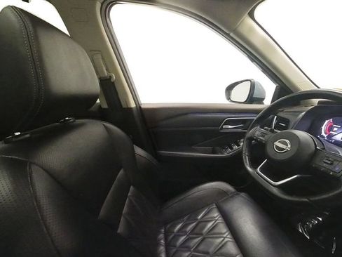 Used 2023 Nissan Rogue Platinum w/ Platinum Premium Package AWD/4WD image 34