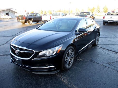 Used 2017 Buick LaCrosse Premium image 1