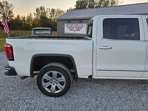 Used 2017 GMC Sierra 1500 SLT image 11