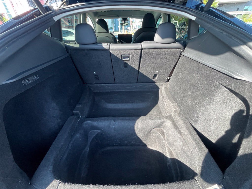 Used 2023 Tesla Model Y Long Range AWD/4WD image 19
