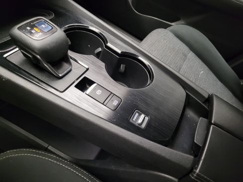 Used 2021 Nissan Rogue S FWD image 26