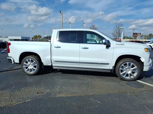 New 2026 Chevrolet Silverado 1500 High Country image 2