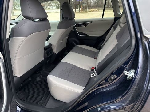 Used 2023 Toyota RAV4 XLE w/ Convenience Package image 15