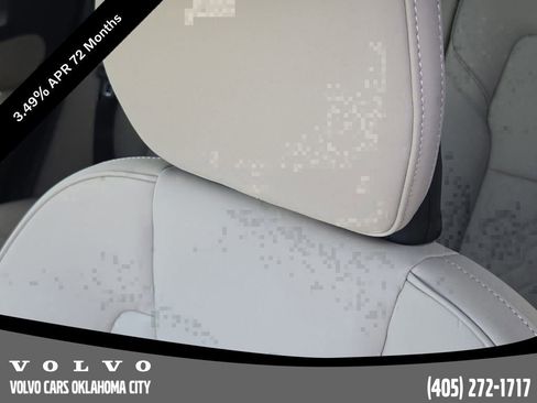 Used 2026 Volvo XC60 B5 Plus w/ Protection Package Premier image 17