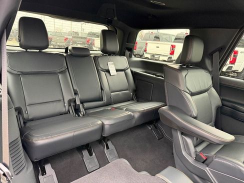 New 2026 Ford Expedition Tremor image 22