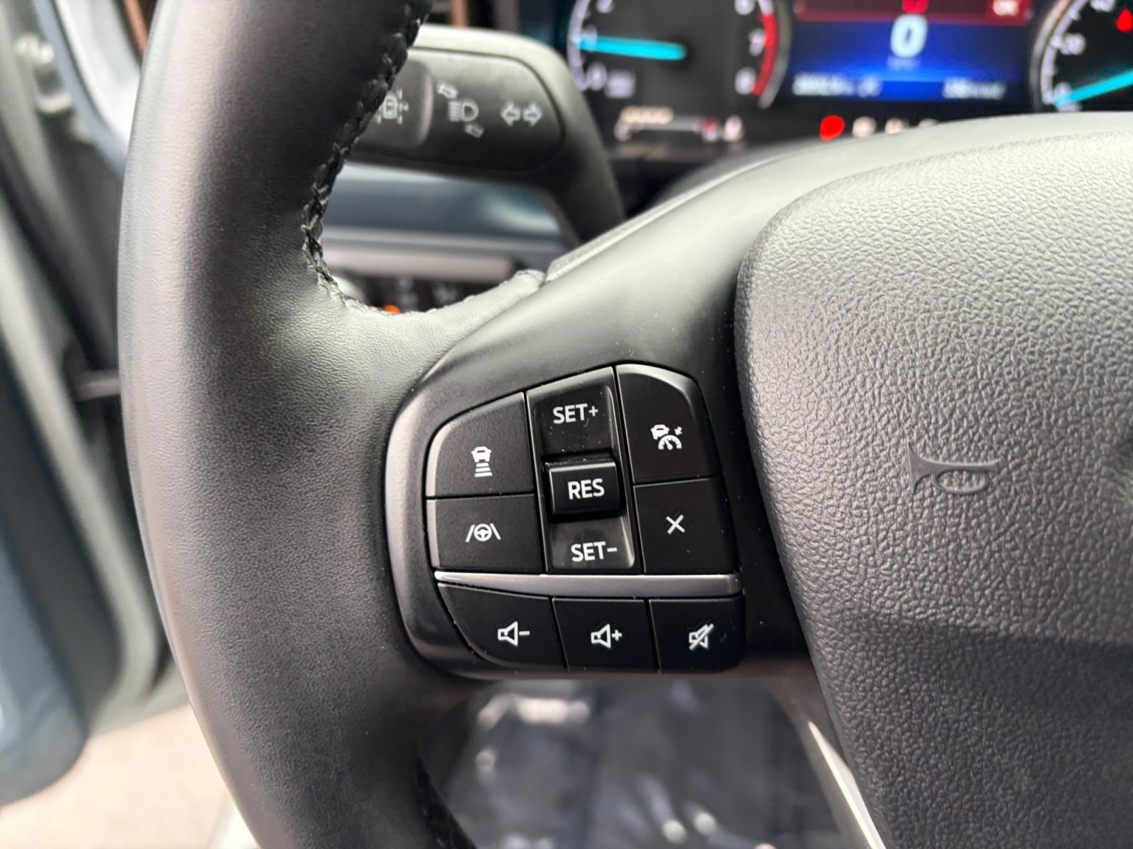 Used 2024 Ford Maverick Lariat w/ 4K Tow Package AWD/4WD image 10