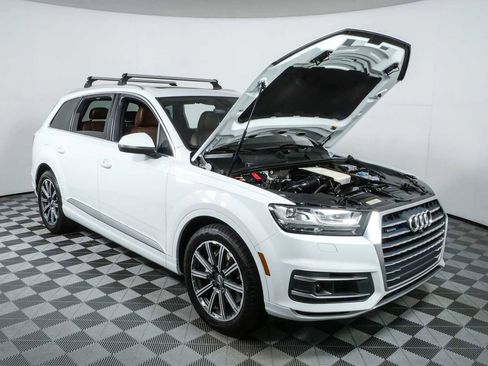 Used 2017 Audi Q7 3.0T Prestige AWD/4WD image 38