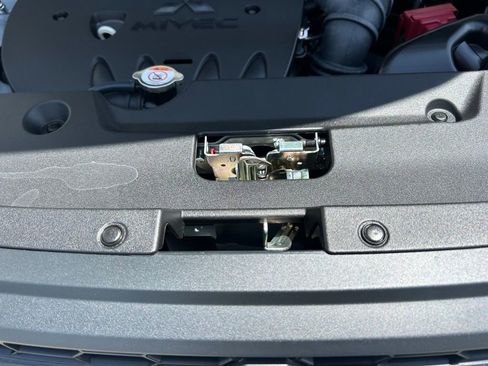 New 2025 Mitsubishi Outlander Sport AWD image 94