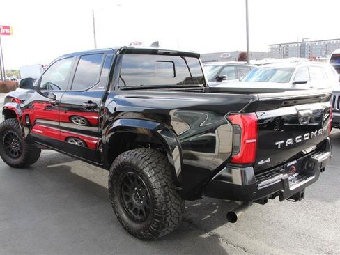 Used 2024 Toyota Tacoma SR5 image 6