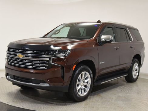 Used 2023 Chevrolet Tahoe Premier AWD/4WD image 5