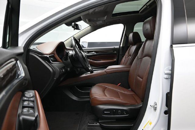 Used 2020 Buick Enclave Avenir w/ Avenir Technology Package AWD/4WD image 20