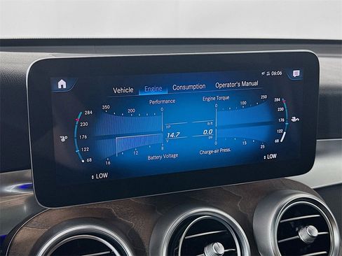 Used 2021 Mercedes-Benz GLC 300 GLC 300 w/ Premium Package image 19