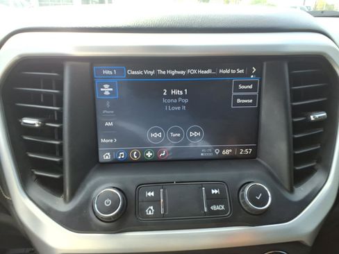 Used 2021 GMC Acadia SLE w/ Elevation Edition image 12